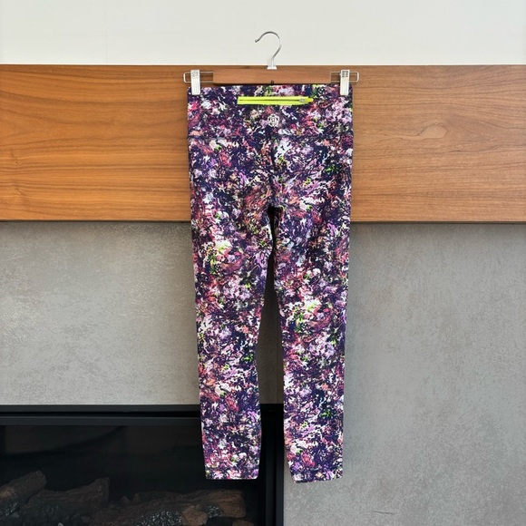 LULULEMON SEAWHEEZE Speed Wunder Crop 25” SW, Size 4 - Picture 4 of 9